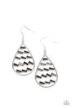 Load image into Gallery viewer, Glitzy Grit - Silver freeshipping - Sassy Sparkles $5 Jewelry

