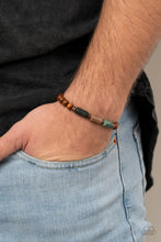 Load image into Gallery viewer, Paparazzi Zen Most Wanted - Copper - VENDOR _NAME - Sassy Sparkles $5 Jewelry
