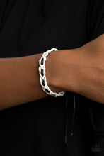 Load image into Gallery viewer, Wanderlust Vibes - White freeshipping - Sassy Sparkles $5 Jewelry
