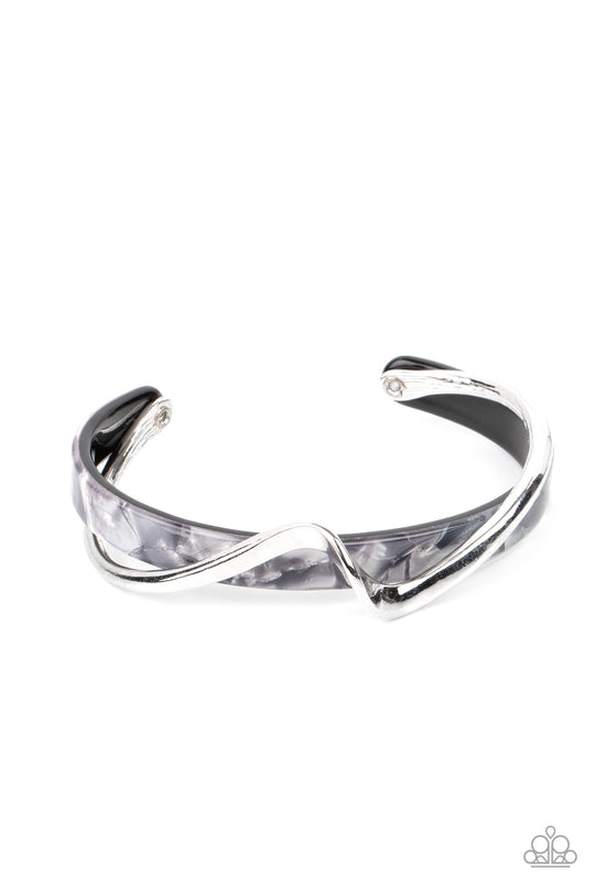 Paparazzi Craveable Curves - Silver - VENDOR _NAME - Sassy Sparkles $5 Jewelry