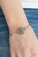 Load image into Gallery viewer, Filigree Fiesta - Silver freeshipping - Sassy Sparkles $5 Jewelry
