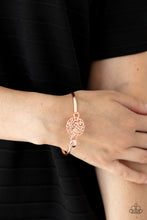 Load image into Gallery viewer, Filigree Fiesta - Rose Gold freeshipping - Sassy Sparkles $5 Jewelry
