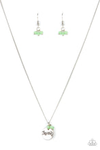 Load image into Gallery viewer, Warm My Heart - Green freeshipping - Sassy Sparkles $5 Jewelry
