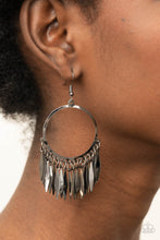 Load image into Gallery viewer, Radiant Chimes - Black - VENDOR _NAME - Sassy Sparkles $5 Jewelry
