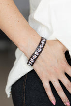 Load image into Gallery viewer, Wildflower Wayfarer - White - VENDOR _NAME - Sassy Sparkles $5 Jewelry

