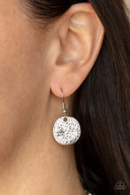 Load image into Gallery viewer, Spot On Sparkle - White freeshipping - Sassy Sparkles $5 Jewelry
