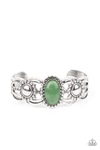 Load image into Gallery viewer, Paparazzi Solar Solstice - Green - VENDOR _NAME - Sassy Sparkles $5 Jewelry
