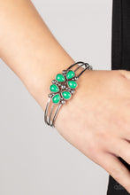 Load image into Gallery viewer, Taj Mahal Meadow - Green freeshipping - Sassy Sparkles $5 Jewelry
