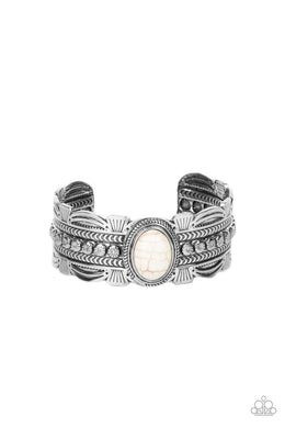 Paparazzi Desert Stroll - White - VENDOR _NAME - Sassy Sparkles $5 Jewelry