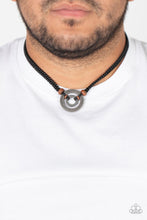 Load image into Gallery viewer, Paparazzi Rural Reef - Black - VENDOR _NAME - Sassy Sparkles $5 Jewelry
