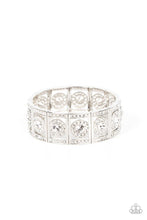 Load image into Gallery viewer, Paparazzi Ultra Upscale - White
