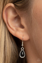 Load image into Gallery viewer, Paparazzi Abundantly Aztec - Black
