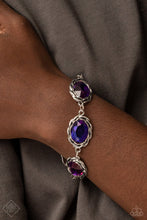 Load image into Gallery viewer, Paparazzi Royal Regalia
