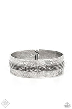 Load image into Gallery viewer, Paparazzi Rancho Refinement - Silver - VENDOR _NAME - Sassy Sparkles $5 Jewelry
