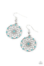 Load image into Gallery viewer, Paparazzi Springtime Salutations - Blue - VENDOR _NAME - Sassy Sparkles $5 Jewelry
