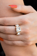 Load image into Gallery viewer, Paparazzi Treasured Twinkle - Gold - VENDOR _NAME - Sassy Sparkles $5 Jewelry
