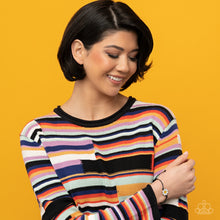 Load image into Gallery viewer, Paparazzi Daisy Little Thing - Black
