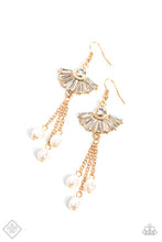 Load image into Gallery viewer, Paparazzi London Season Lure - Gold
