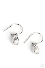 Load image into Gallery viewer, Paparazzi Teardrop Tassel - White

