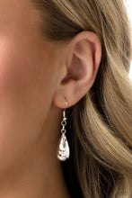 Load image into Gallery viewer, Paparazzi Teardrop Timbre - White

