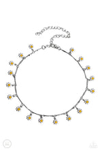 Load image into Gallery viewer, Paparazzi Delicate Display - White (Choker)
