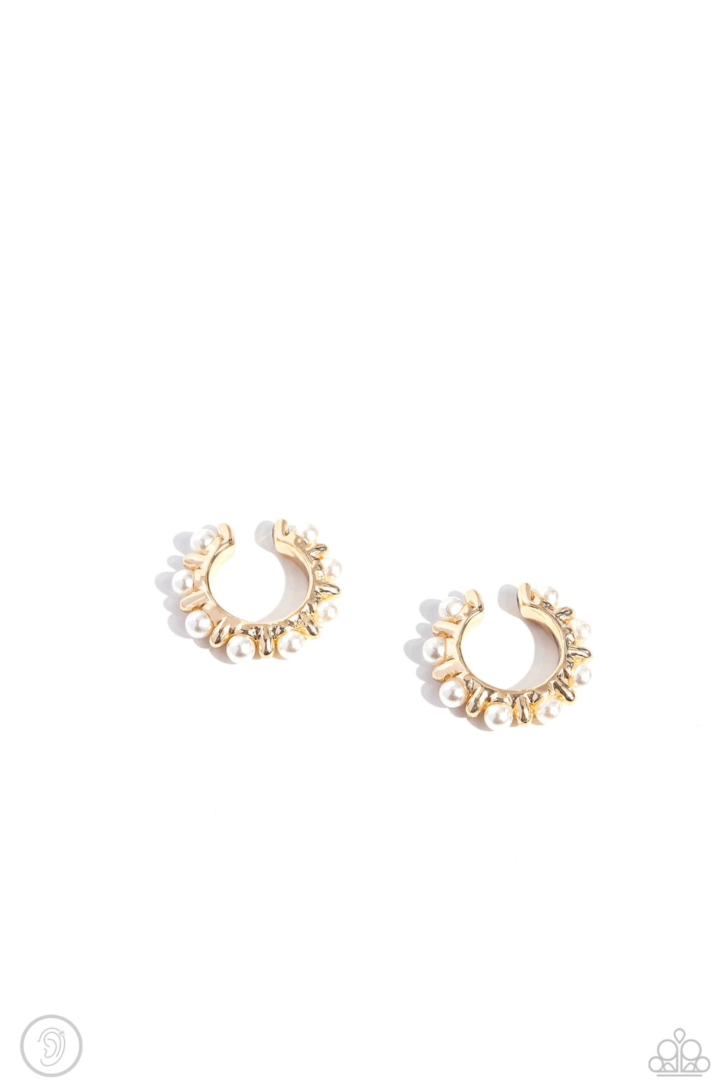 Paparazzi Bubbly Basic - Gold (Ear Cuff)